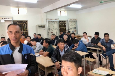 Lớp học Marlins English